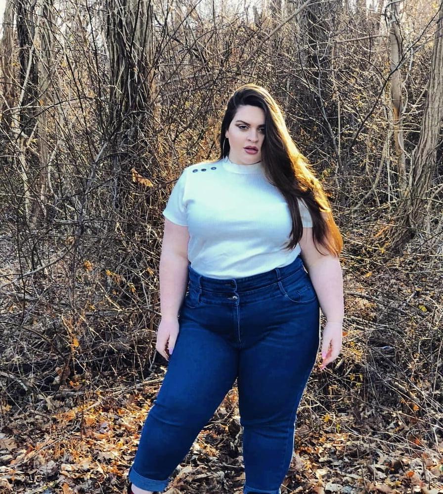 25P Wide Hips - Amazing Curves - Big Girls - Fat Asses (16)