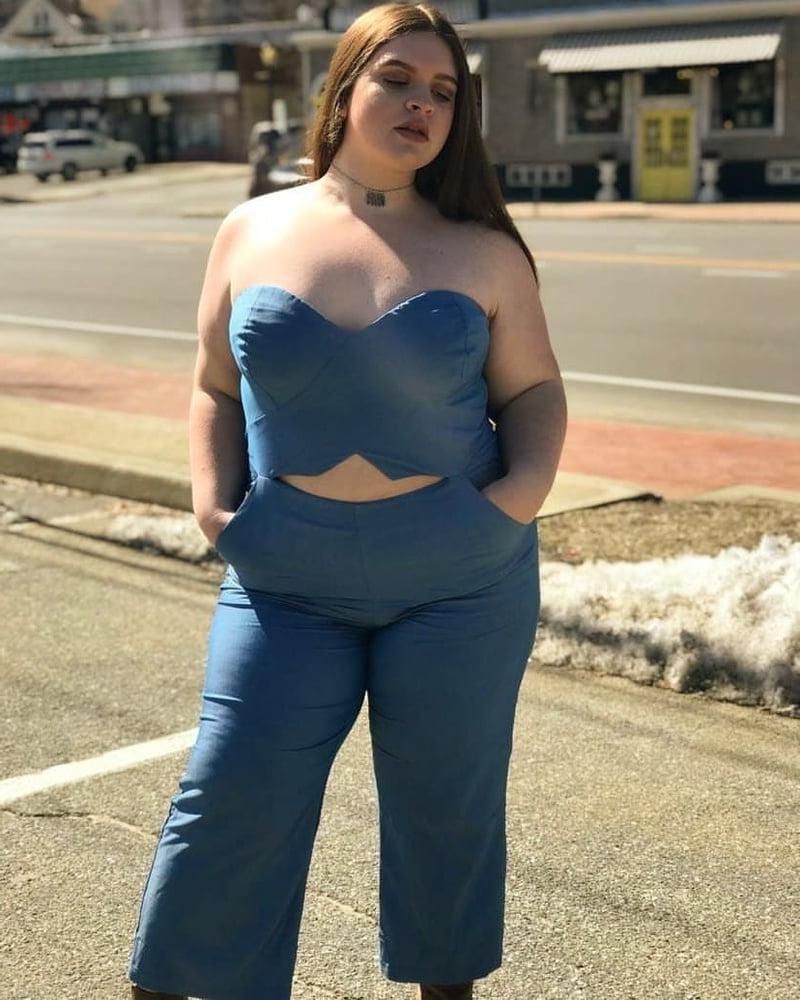 25P Wide Hips - Amazing Curves - Big Girls - Fat Asses (16)