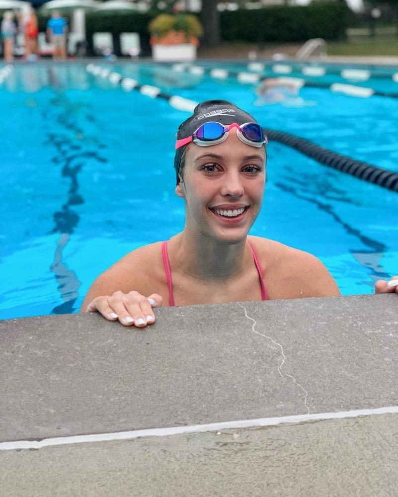 25P Swimming Girls 2