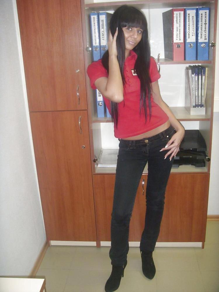 25P Just some beautys in jeans - no porn