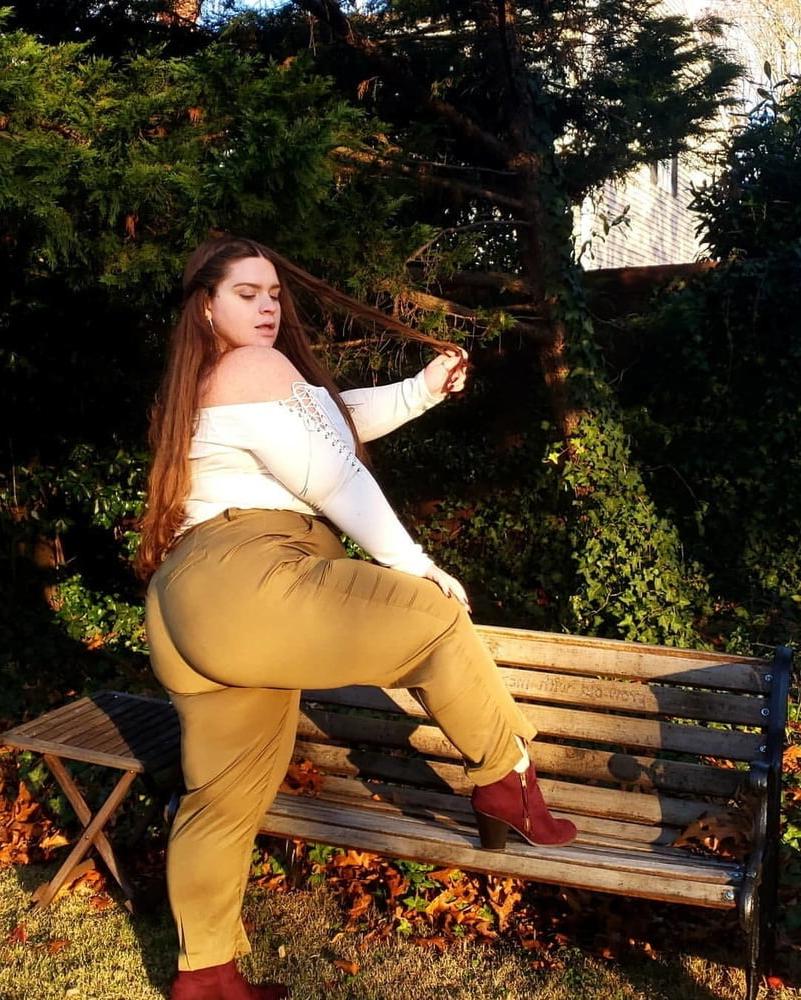 25P Wide Hips - Amazing Curves - Big Girls - Fat Asses (15)