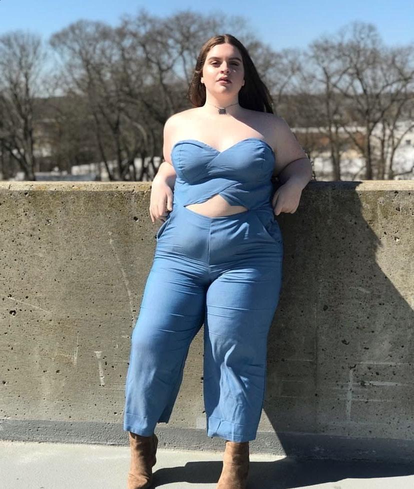 25P Wide Hips - Amazing Curves - Big Girls - Fat Asses (15)