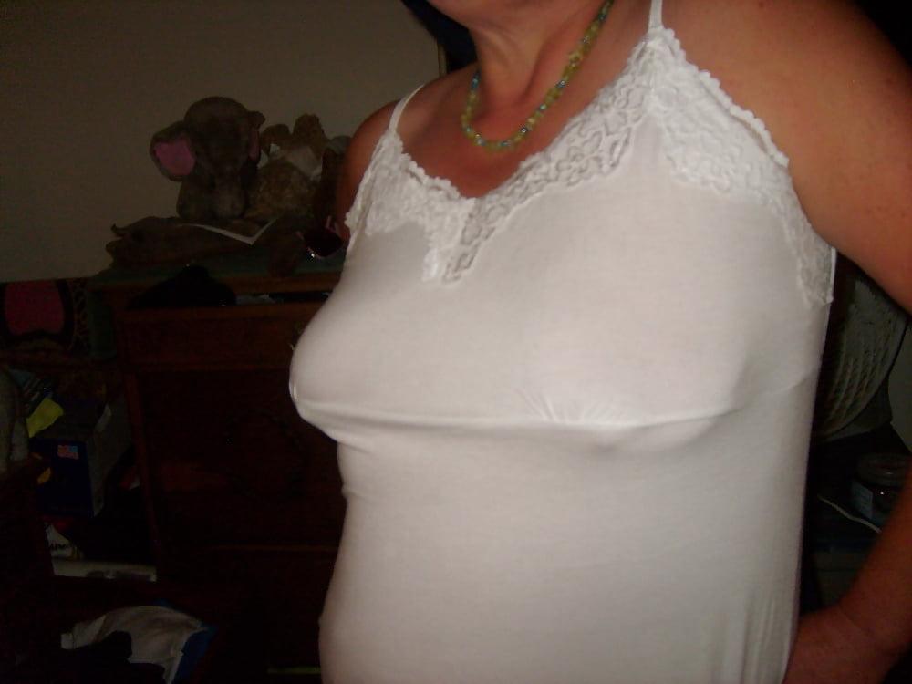 18P Sneekypops  fat wife