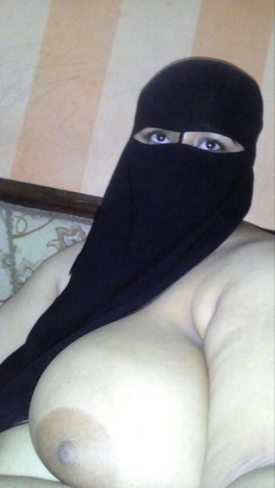 25P arabian peninsula hijab niqab part 2