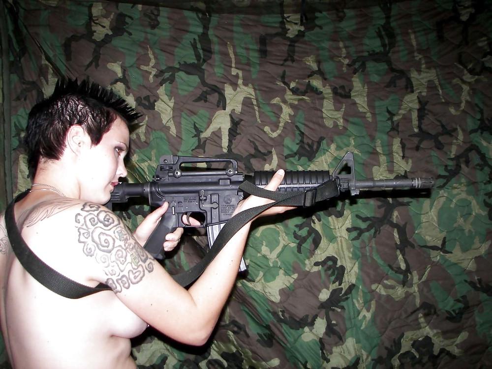 25P Lesbian Military babes