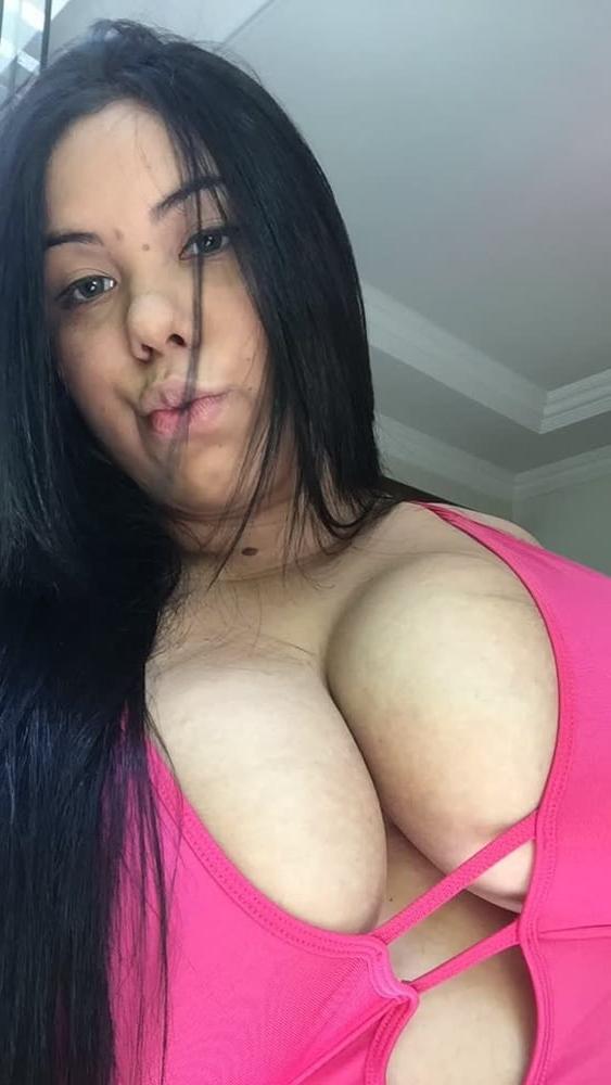 25P SDRUWS2 - BRAZILIAN CHUBBY AMATEUR SLUT ANA PAULA LIVE ON IN