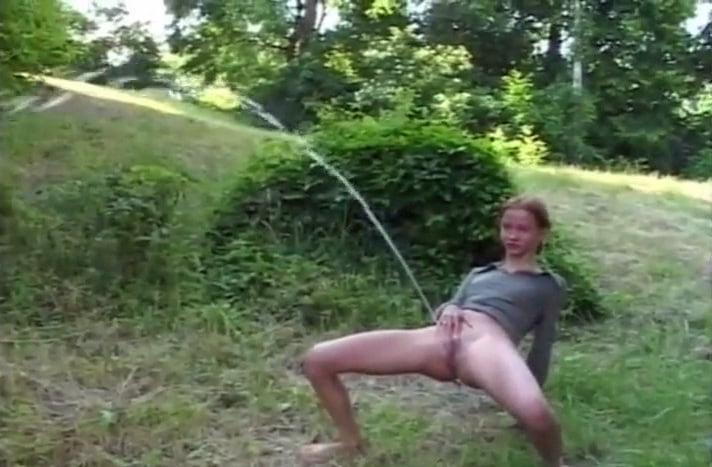 25P Pee Girls - 8