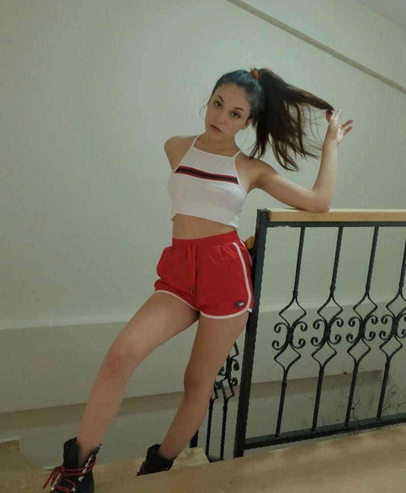 25P Turkish Instagram Girls 110 Ezgi