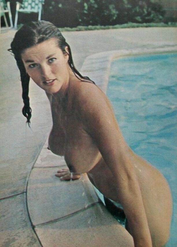 25P Naked Vintage Girls 58