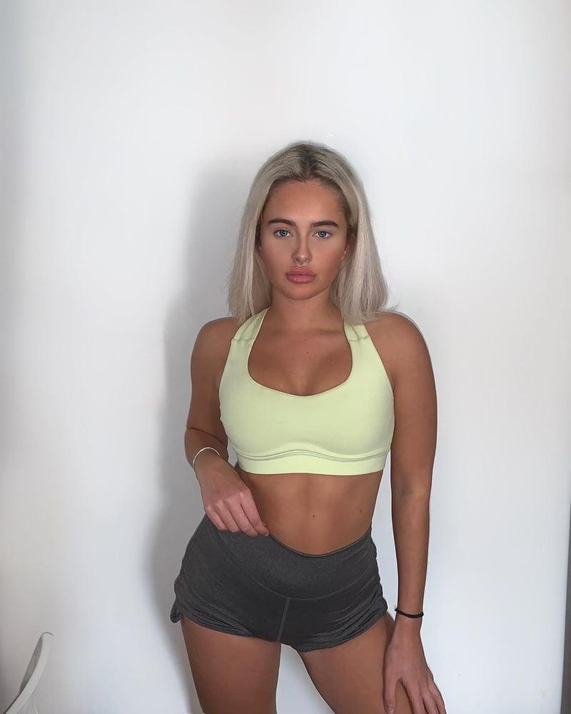 25P UK Girls 2020 - vol 37