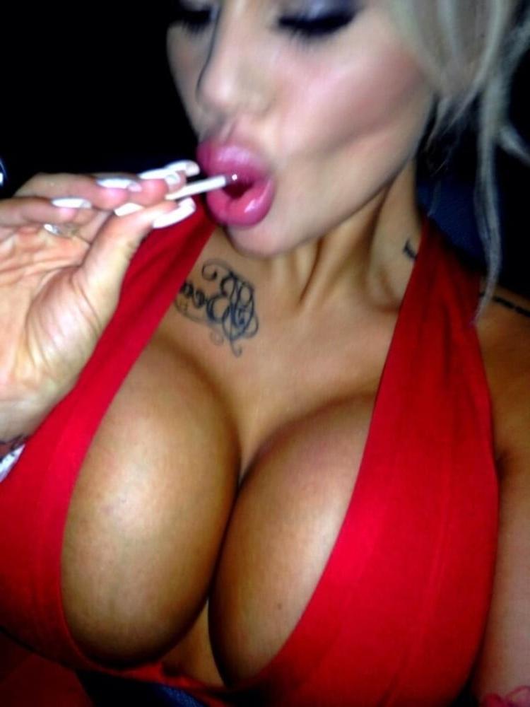 25P i love bimbo's