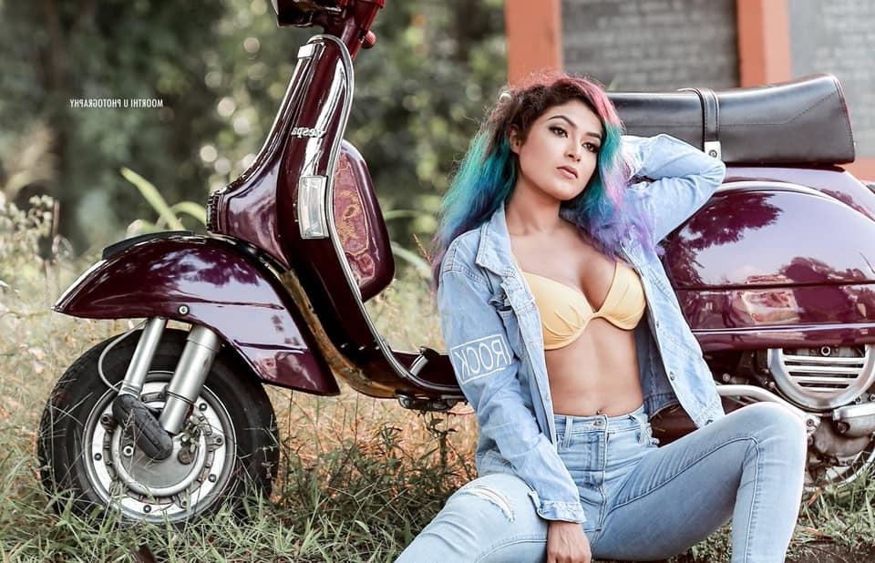 25P Sri Lankan Model Adisha