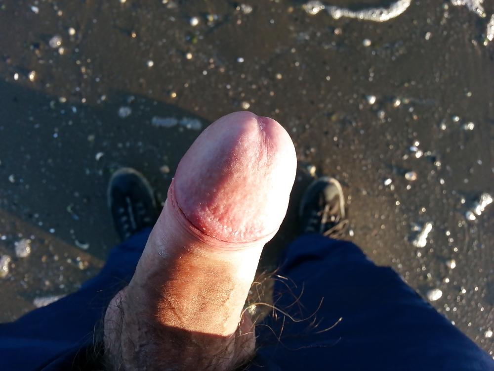 9P Public beach