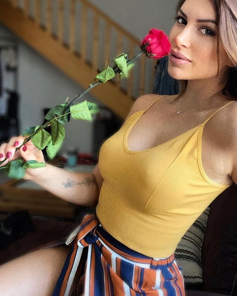 25P She needs BBC (10)