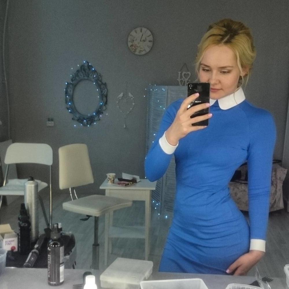 25P Russian girls from social networks 83