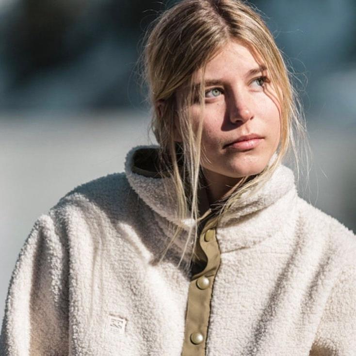 25P Snowboard Girls 2