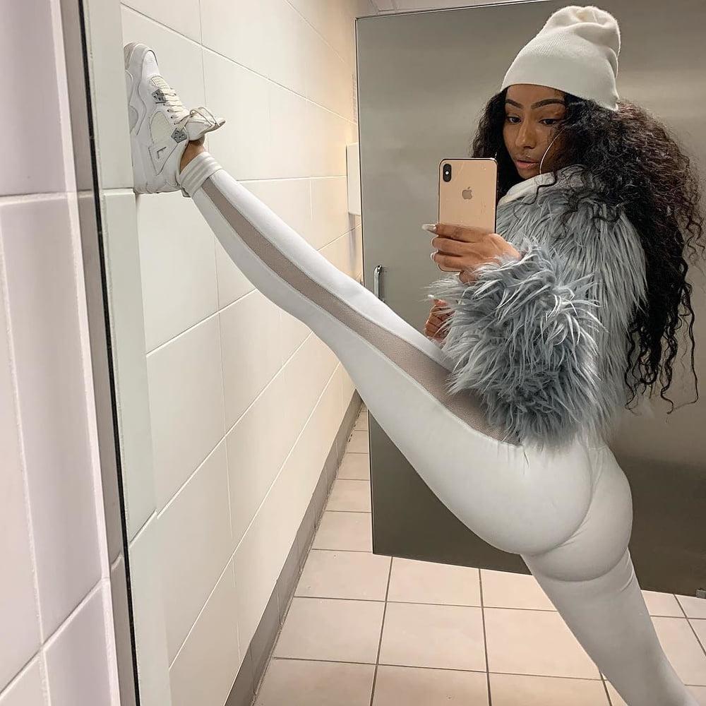 25P sexy black girls 2