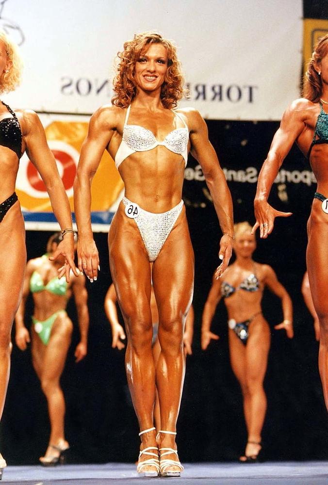 25P Muscle girls 2