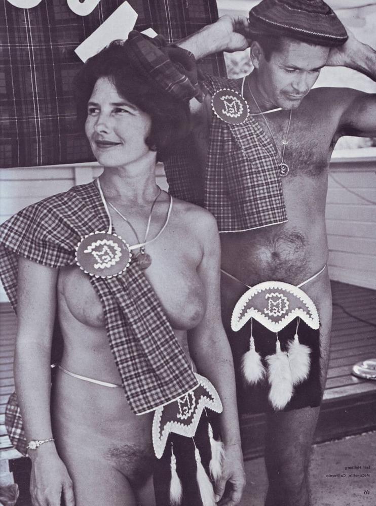 25P Naked Vintage Girls 57