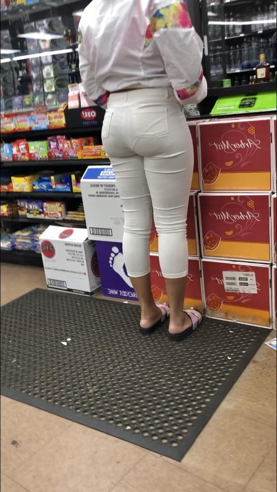 15P Fat ass candids 2