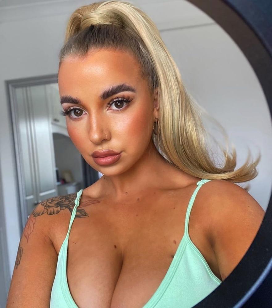 19P UK Girls 2020 - vol 35