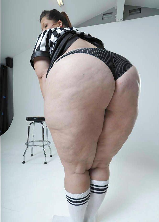 25P Thick Girls 19
