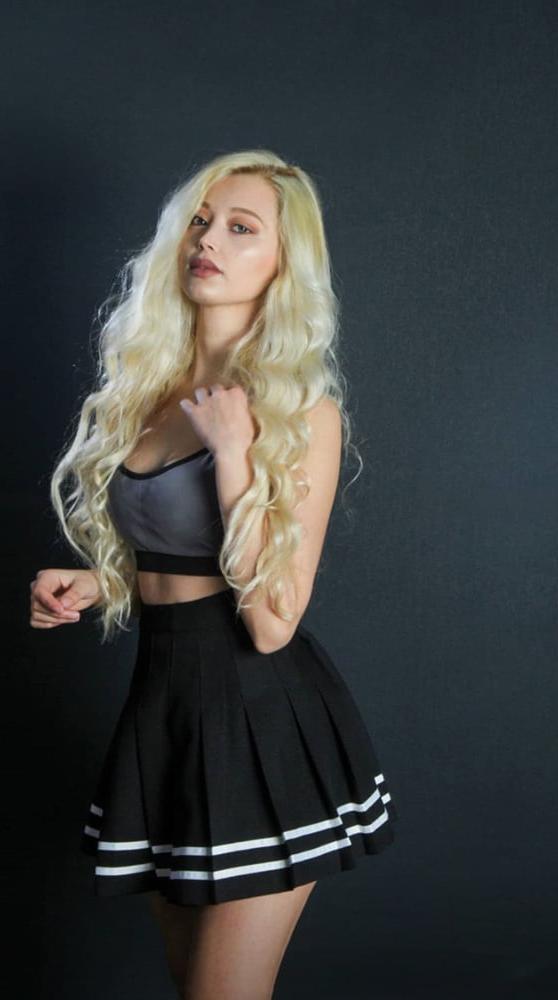 25P Turkish Instagram Girls 101 Blonde Gulsah