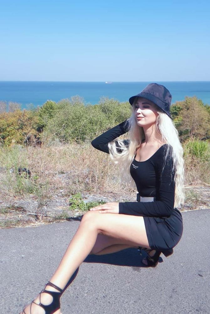 25P Turkish Instagram Girls 101 Blonde Gulsah