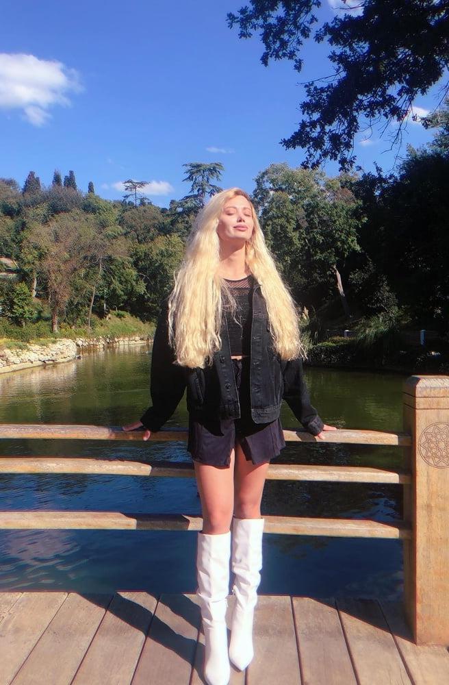 25P Turkish Instagram Girls 101 Blonde Gulsah