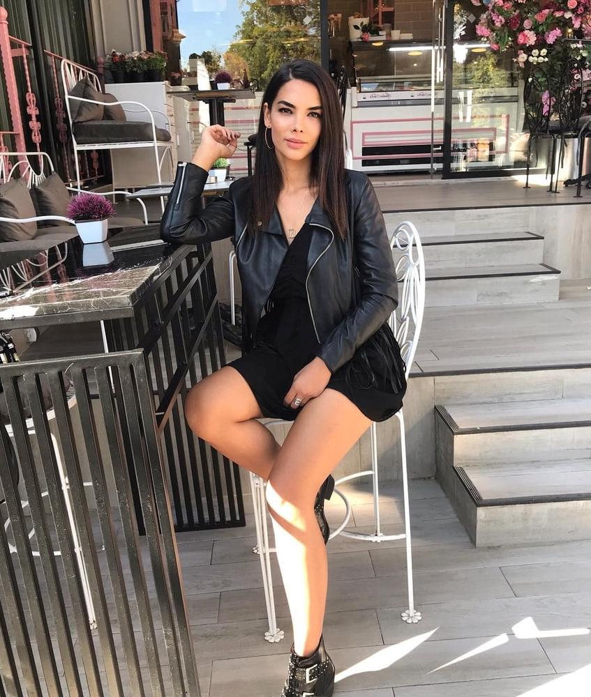 25P Turkish Instagram Girls 96 Hot Selen