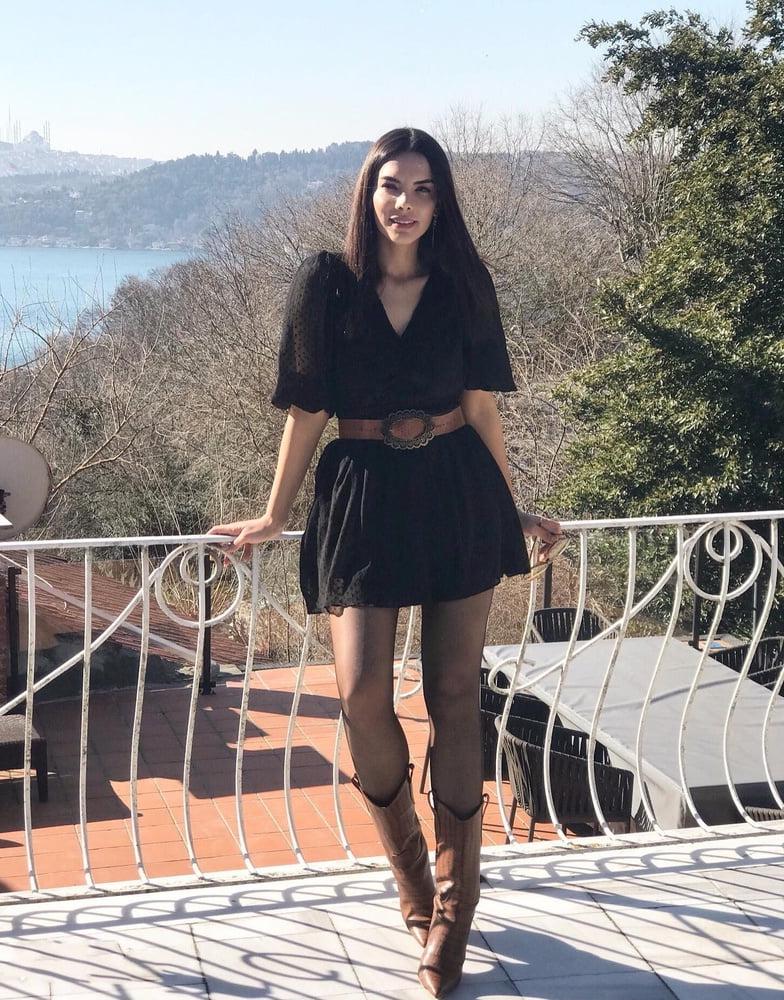 25P Turkish Instagram Girls 96 Hot Selen