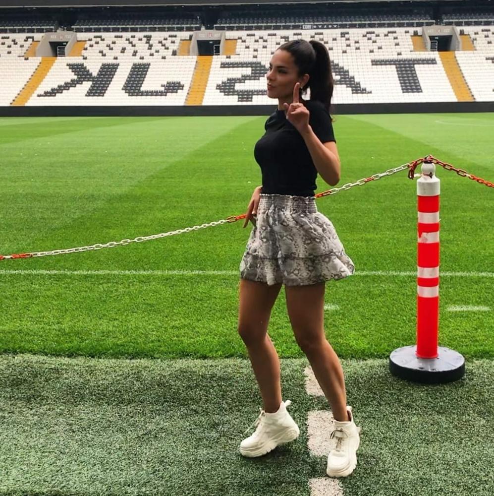 25P Turkish Instagram Girls 96 Hot Selen
