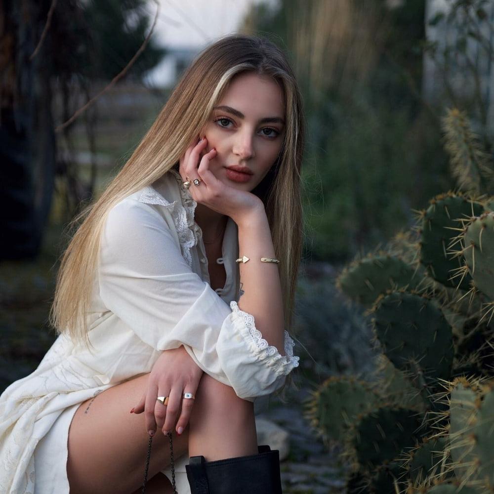 25P Turkish Instagram Girls 102 Kayra