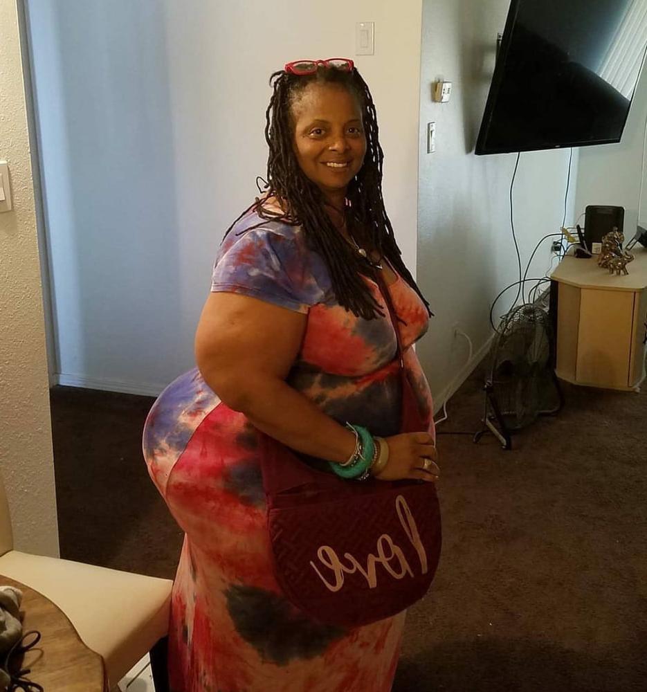 25P Fat Chicks With Deceptively Thin Faces 11