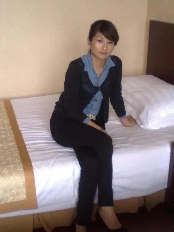 24P chinese wife