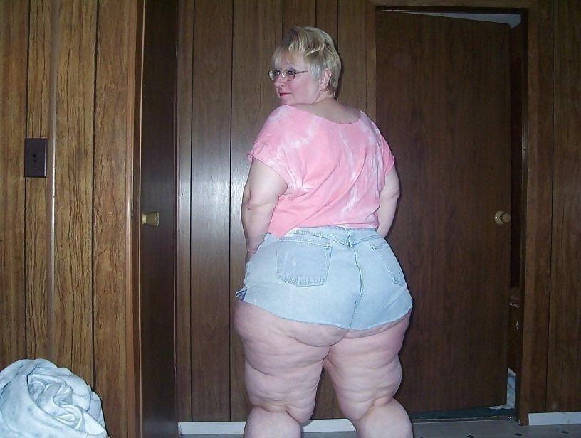 25P Wide Hips - Amazing Curves - Big Girls - Fat Asses (10)