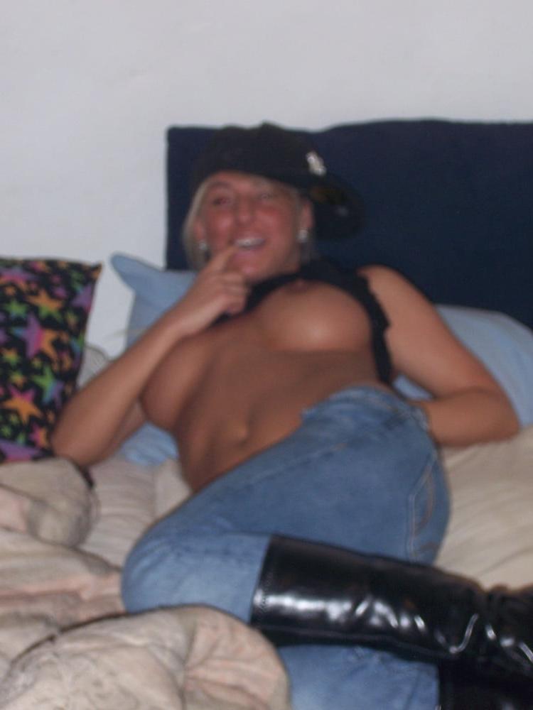 25P Girls like girls