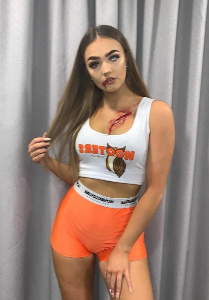 25P Essex girl Sadie loves her boyfriend's BBC in all her holes