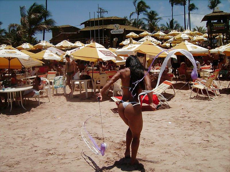 25P Can't help but love brazilian women 3(5)