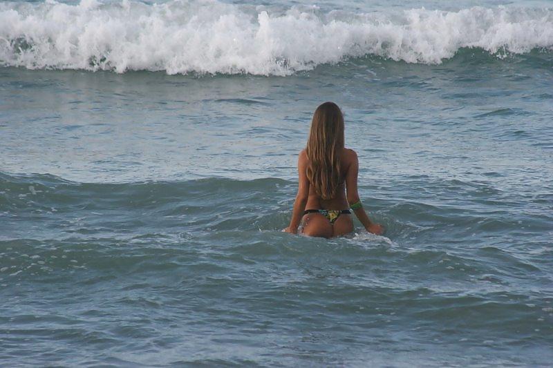 25P Can't help but love brazilian women 4(5)
