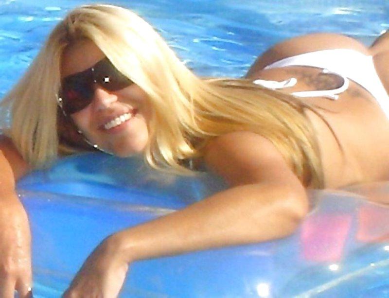 25P Can't help but love brazilian women 4(5)