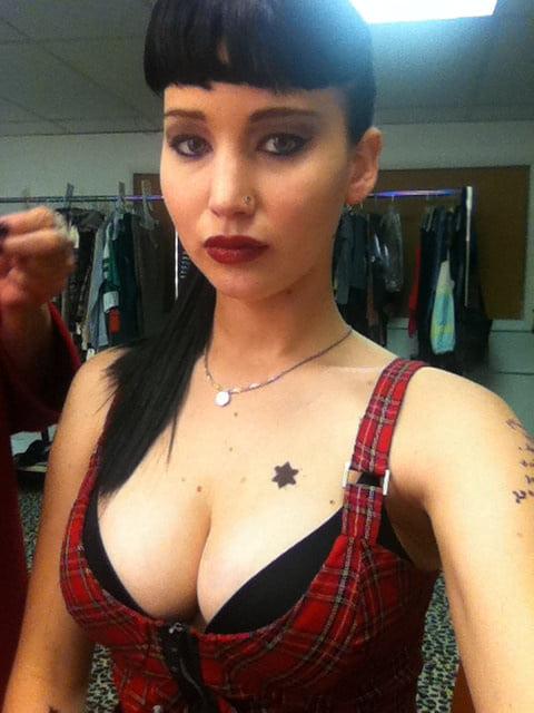 25P Girls With Straight Bangs Make Me Horny 2