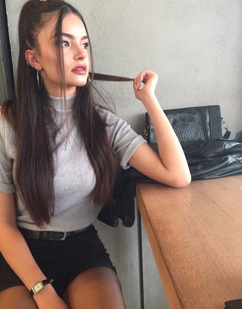 18P Turkish Instagram Girls 89 Oznur