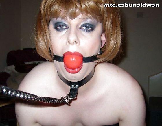 20P Sexy slut cds and tvs all tied up