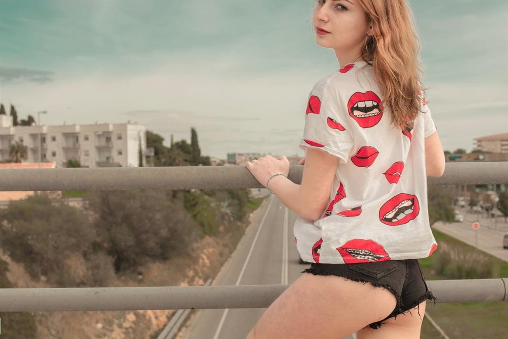 25P Fetish: Girls in shorts 6