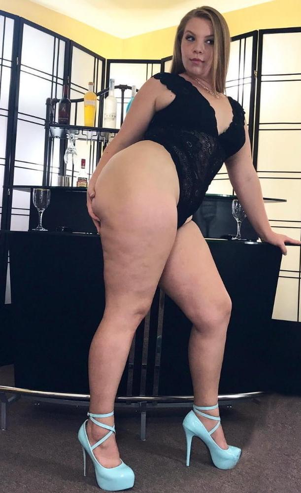 25P Wide Hips - Amazing Curves - Big Girls - Fat Asses (4)