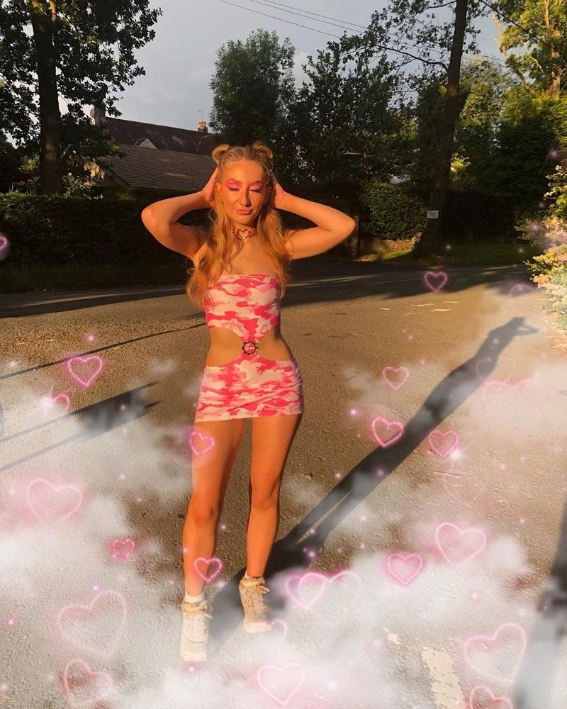 25P UK Girls 2020 - vol 28