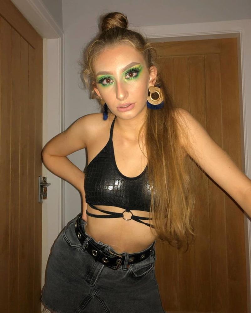 25P UK Girls 2020 - vol 28