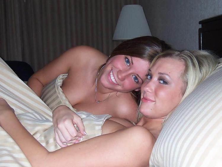25P Random Amateur Girls 73