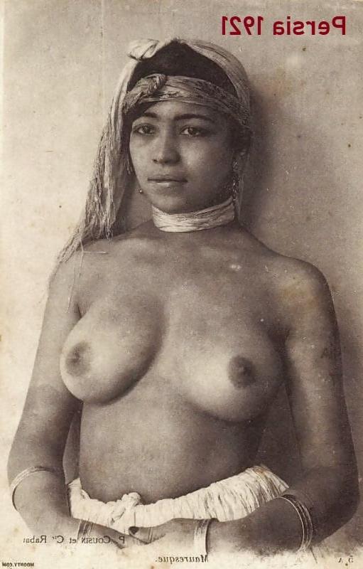 25P Don't Let Clothes Fool You: Girls pre 1960 had Big Butts and